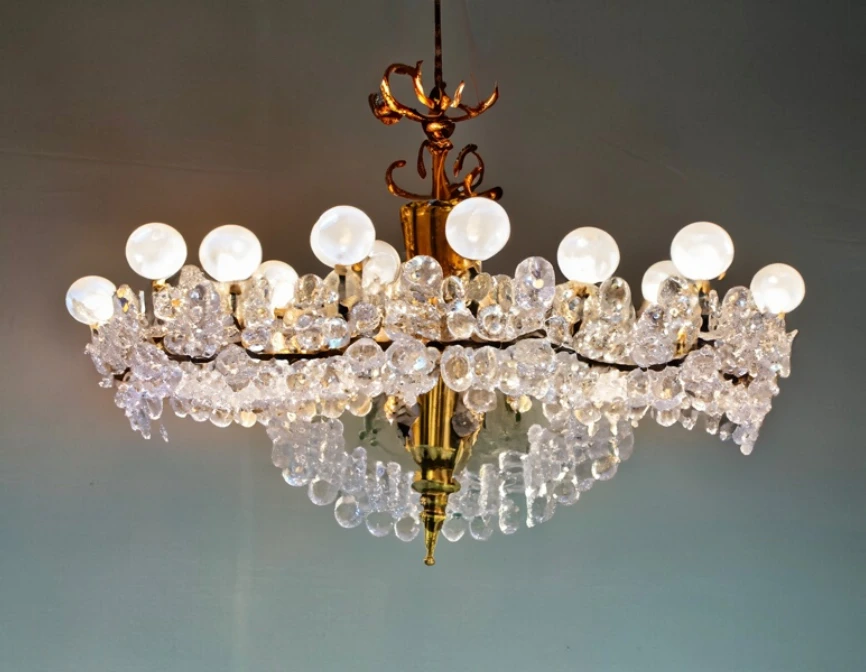 Some common types of crystal chandeliers